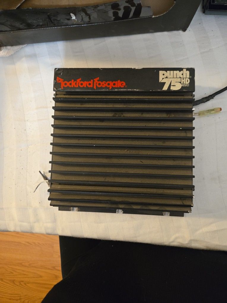Rockford Fosgate Punch 75 HD