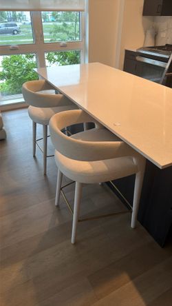 CB2 Counterstool