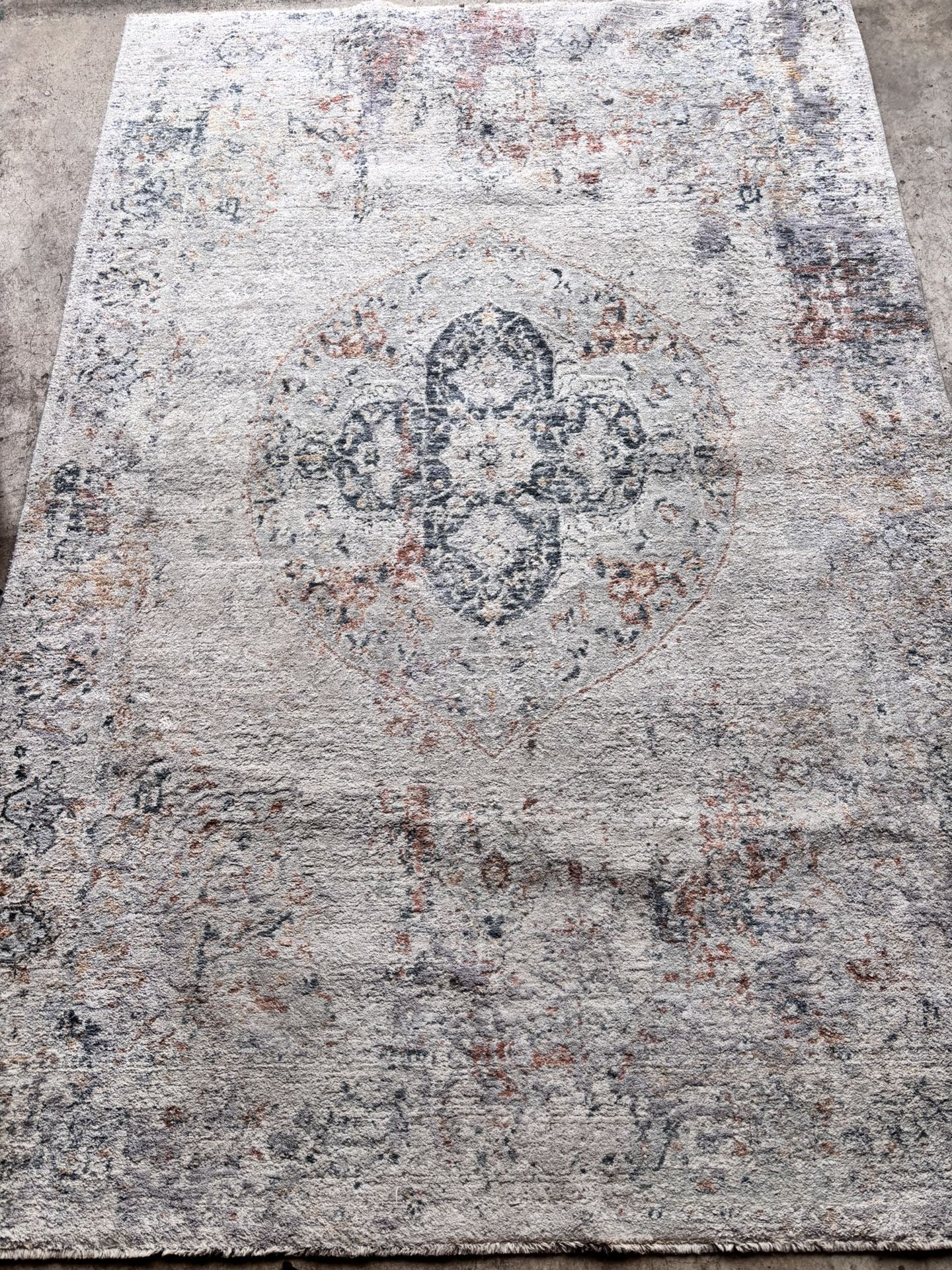 Rug