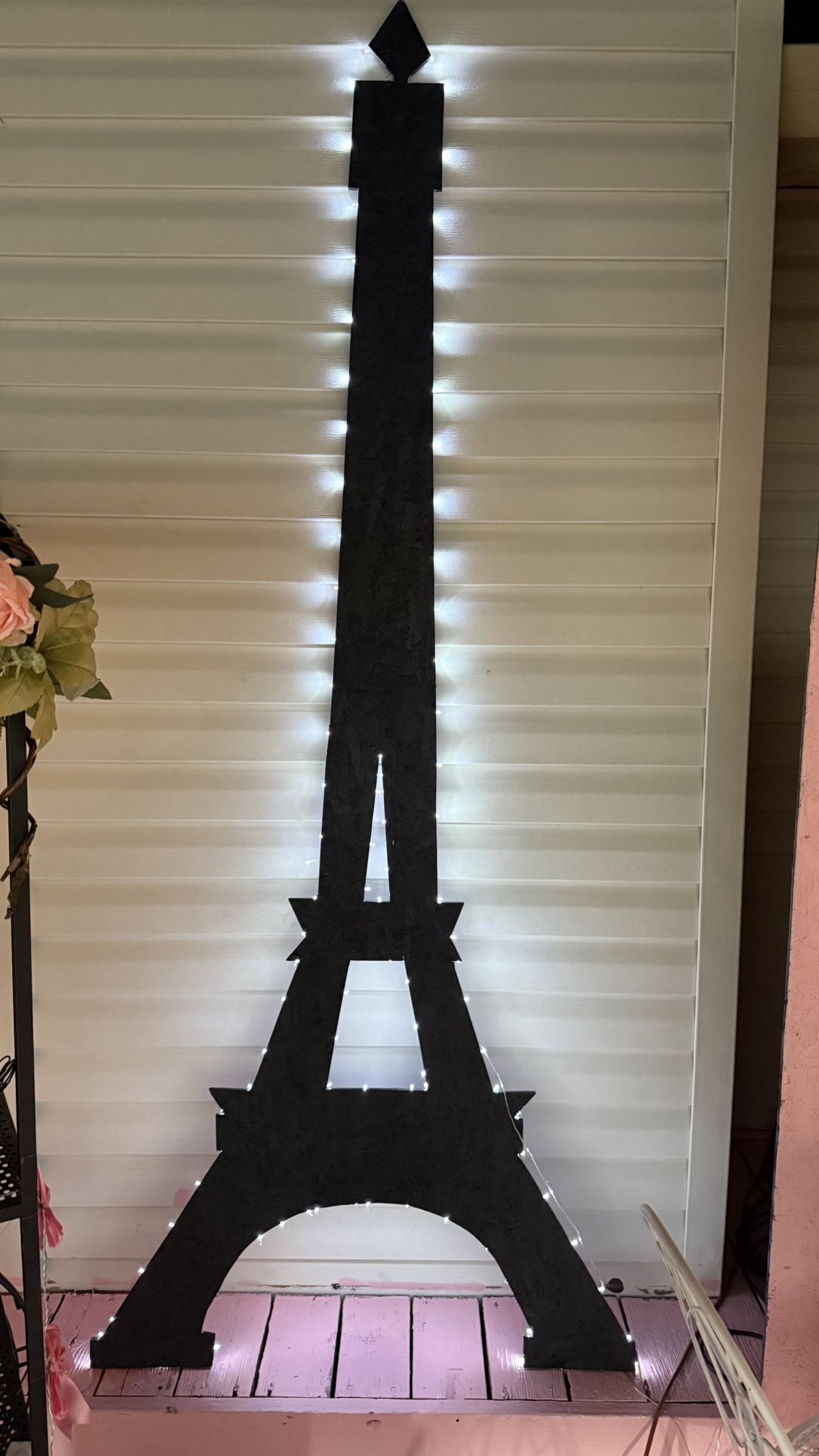 8FT EIFFEL TOWER