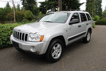 2005 Jeep Grand Cherokee Laredo