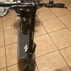 Electric Scooter With Basket 
