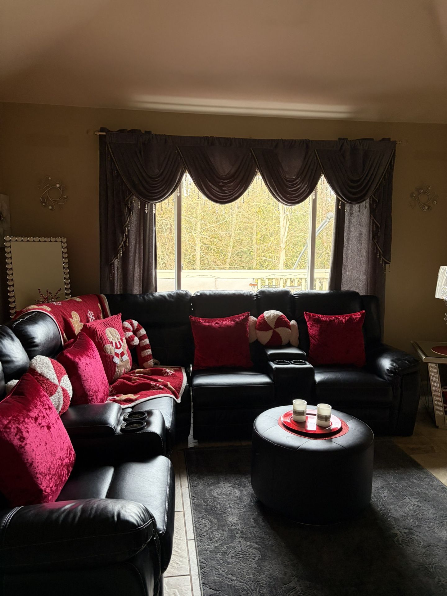 Sectional Furniture With Reclining Seats What Coffee Table And End Tables