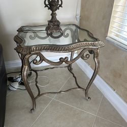 Cocktail And End Table