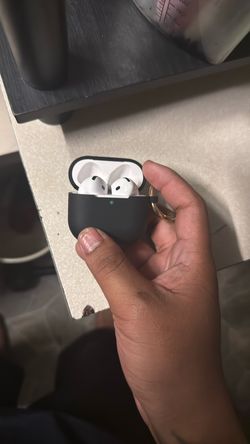AirPods