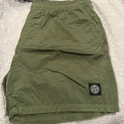 Stone Island Nylon Metal Shorts - Sage - Green / XXL