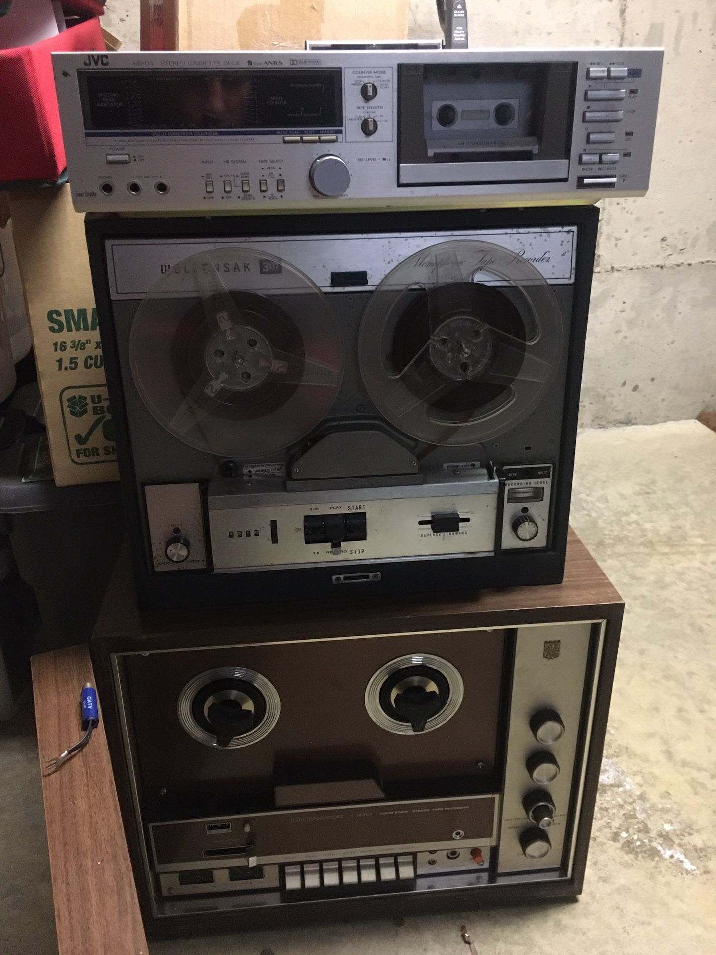 2 Old Reel To Reels - One Tube Powered + One Solid State for Sale in  Portland, OR - OfferUp
