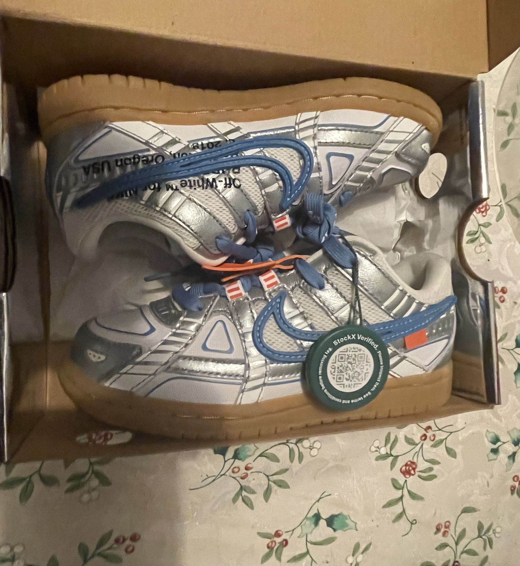 Blue/White Off-white Nike Rubber Dunk (Price is negotiable)