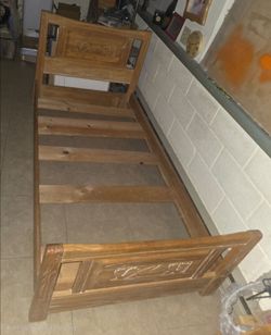 Vintage Twin Wooden Bed Frame W/ Headboard Footboard Cactus Reliefs