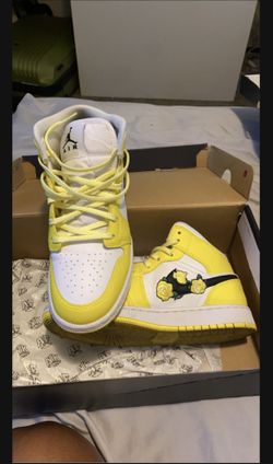 Retro Jordan 1’s Size 4