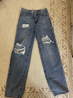 Women’s Size 23-24 Waist