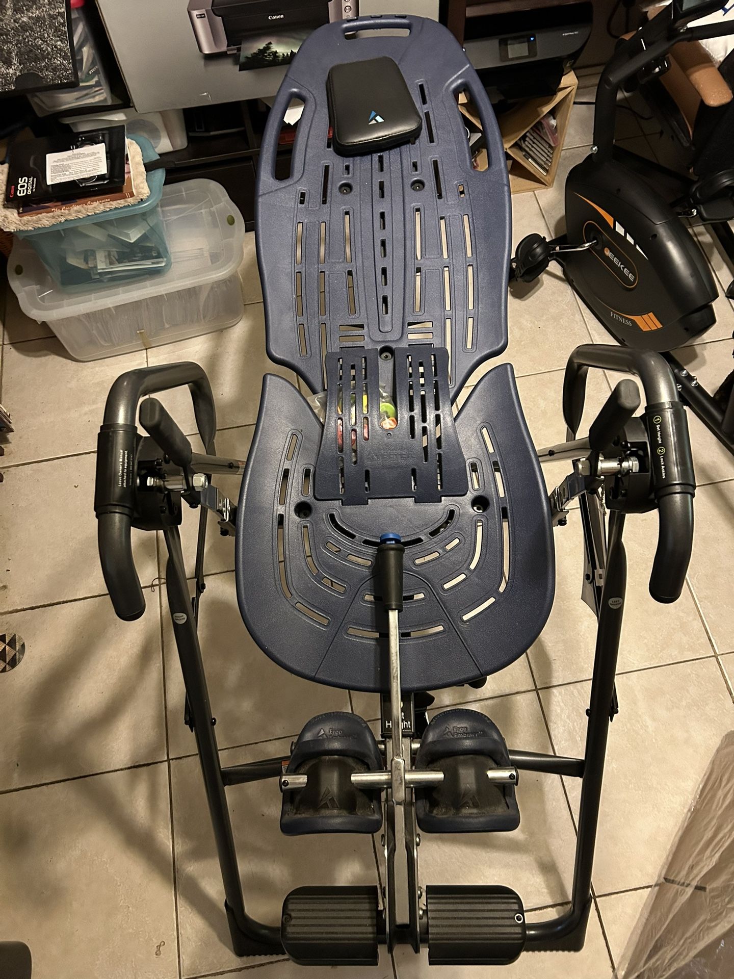 Teeter Inversion Table