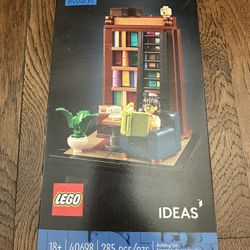 LEGO (40698): Books Are My Passion | EXCLUSIVE | GWP | SEALED