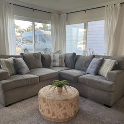 Sectional Couch 