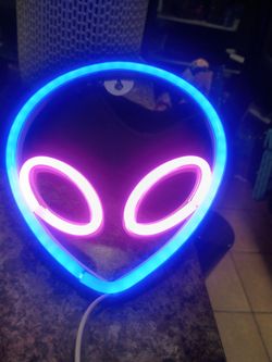 Alien Neon Light