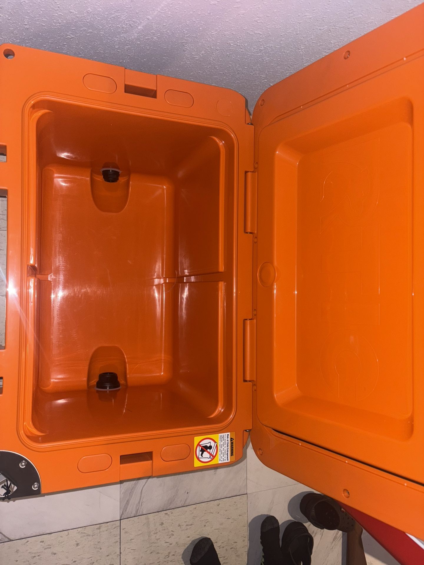 RTIC COOLER 