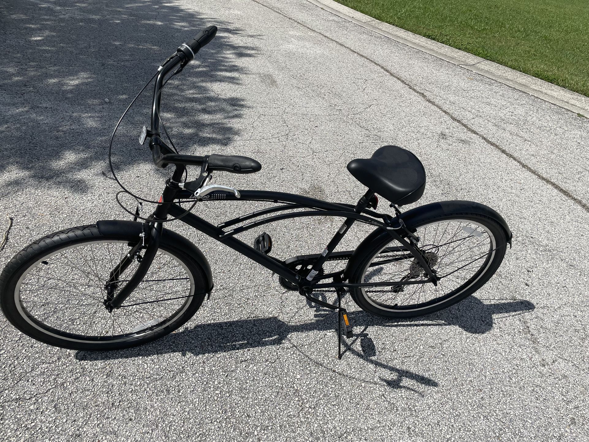 Schwinn Midway Cruiser Bike