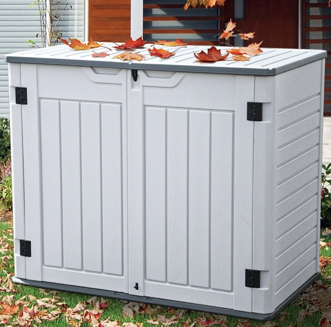 OUTDOOR STORAGE SHED 35 CU FEET WATERPROOF AND LOCKABLE BRAND NEW JUST BUILT!!!