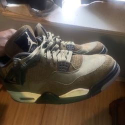 Jordan 4s Olive Green 