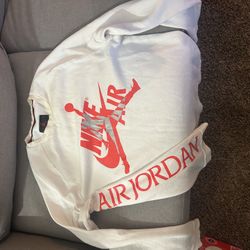 Nike Jordan Sweater