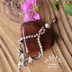 Sterling Silver 925 Pendant with Brown jade Heart stone.