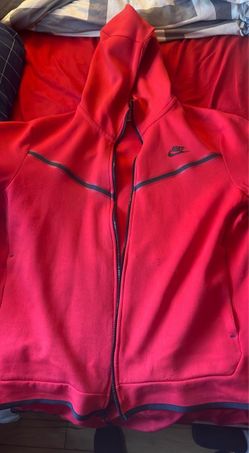 Nike Tech ( Red ) Large