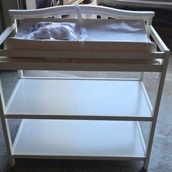 Baby Changing Table FREE