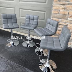 New 4 Gray Bar Stools 