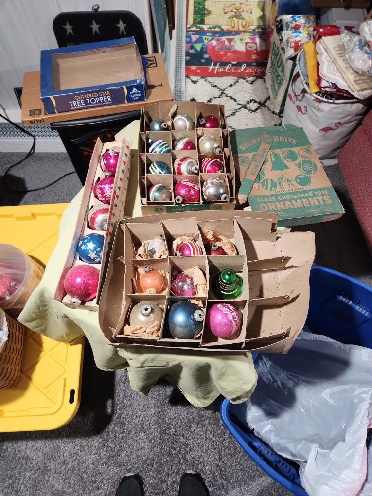 SHINY BRITE.....26 Mercury Ornaments Various Sizes,Styles & Colors