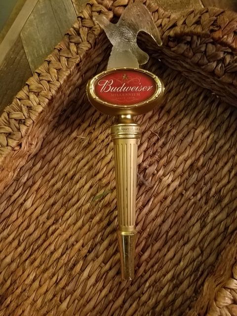 Vintage Budweiser tap handle