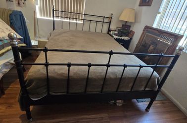 Free Queen Bed