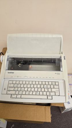 Brother ML 100 Typewriter