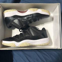 Jordans 11