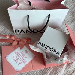 Pandora Valentine's Day Necklace And Earrings 