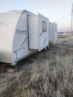 Ultra Lite Passport Bumper Camper