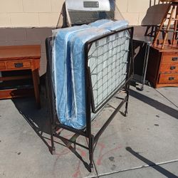 Twin Steel Rollaway Folding Bed 38x72-inch