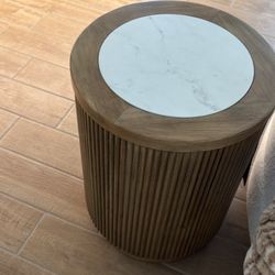 Ashleys Furniture Still In Stores  