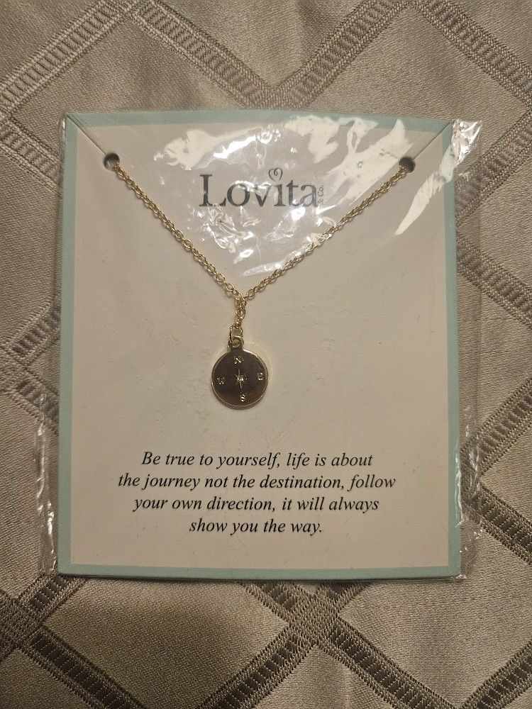 Lovita Necklace 