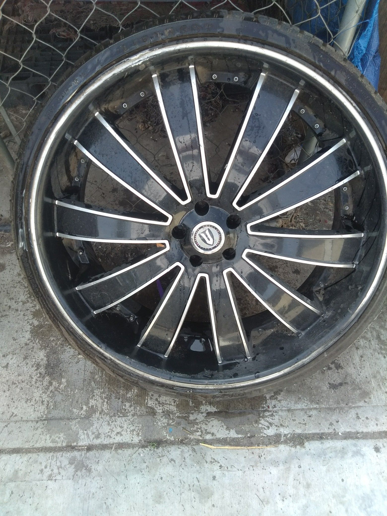 Versanti rims with New tires