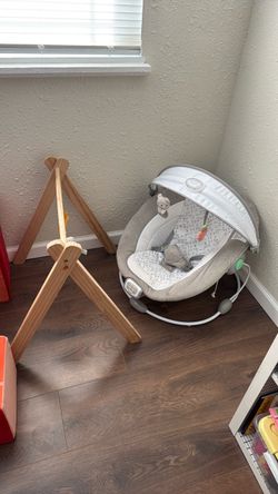 Baby bouncer