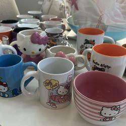 Hello Kitty And Disney Cups Like New
