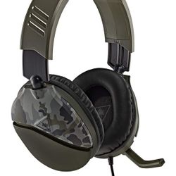 Turtle Beach Recon 70 Green Camo Gaming Headset for Xbox One & Xbox Series X|S, PlayStation 5, PS4 Pro & PS4, Nintendo Switch, and Mobile

