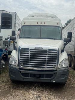 Truck sleeper