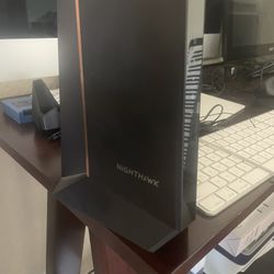 Nighthawk Multi-Gig 2.5Gbps Cable Modem