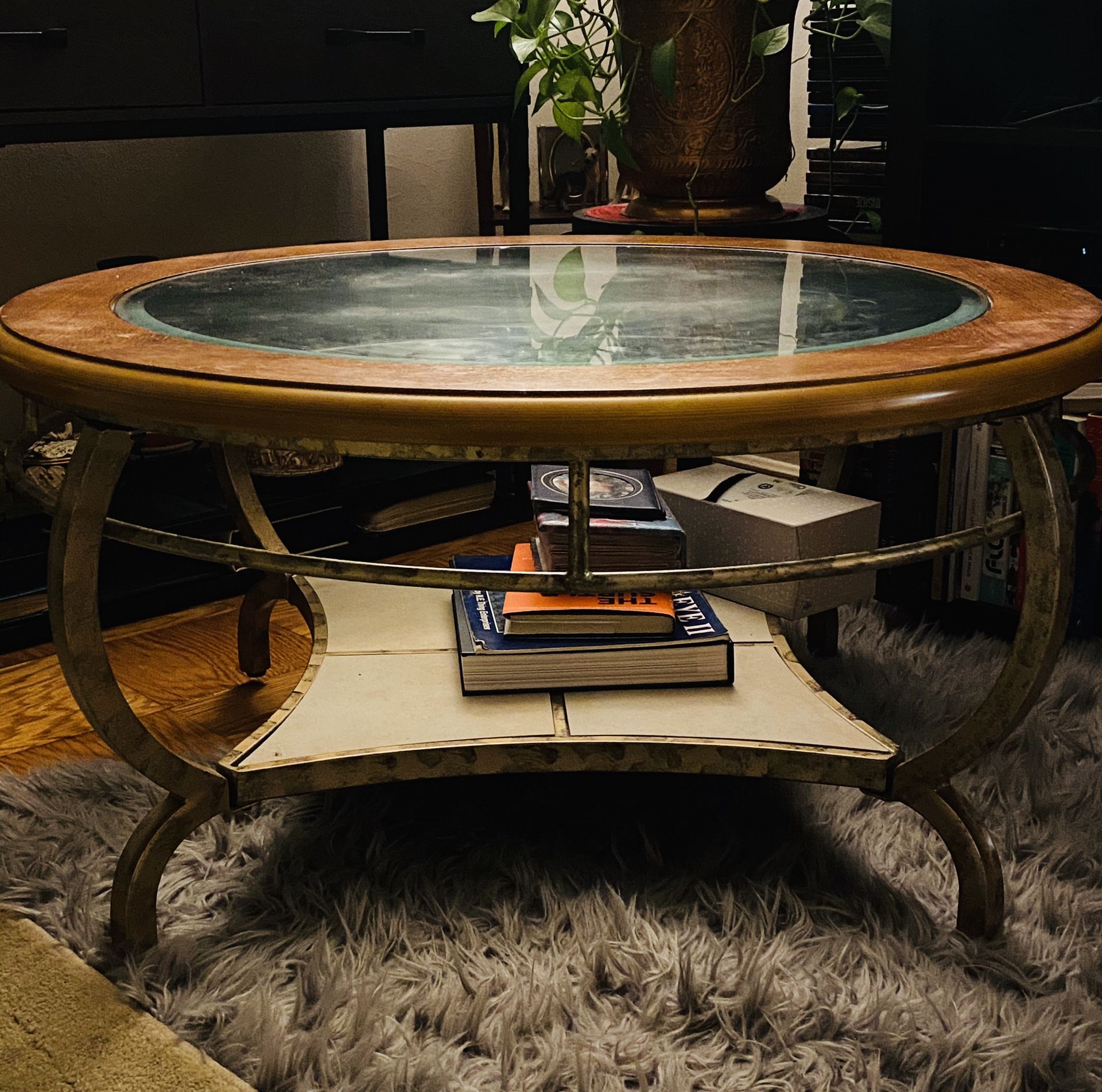 Coffee table with one side table.