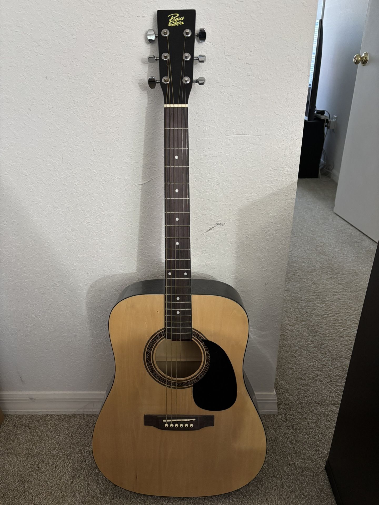 Dreadnought Acoustic Guitar – Natural Finish
