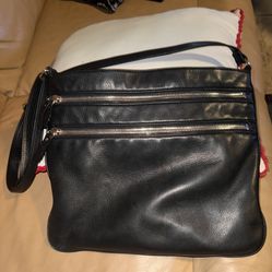 Margot New York Mickey Crossbody/ Shoulder Black Leather Bag EUC