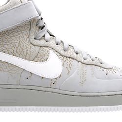 air force 1 mid supreme size 10.5 VNDS