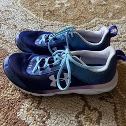 Girls Gym Shoes 