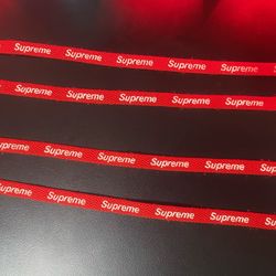 Supreme laces